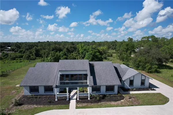 4308 E 23rd ST, Alva, FL 33920