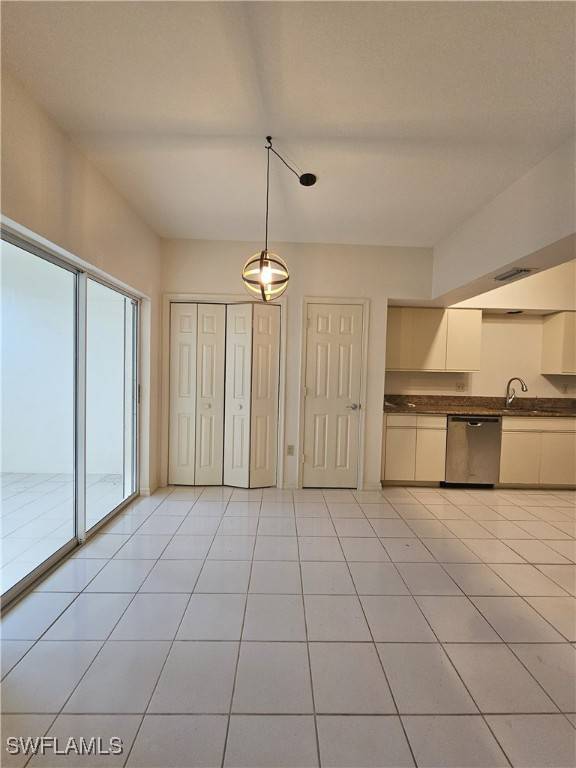 Naples, FL 34119,6025 Chardonnay LN #102