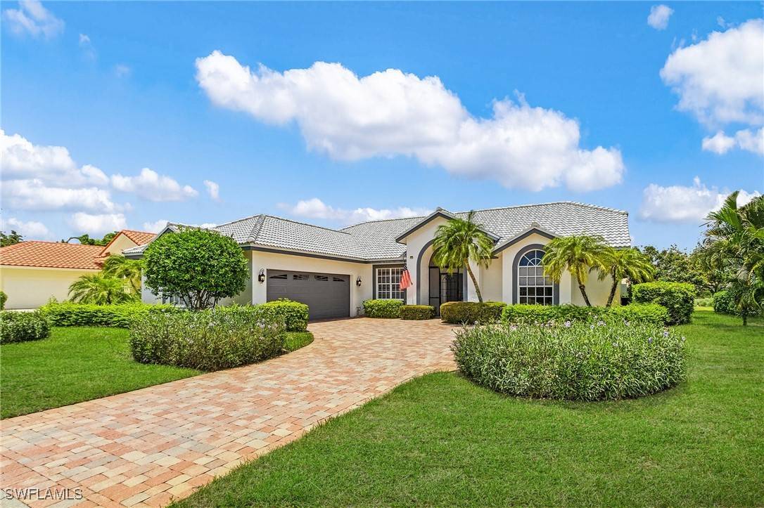 28480 Rochester CT, Bonita Springs, FL 34135