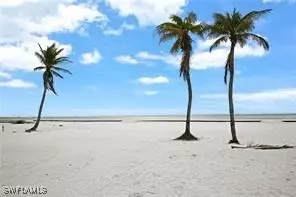 131 Eucalyptus CT, Fort Myers Beach, FL 33931