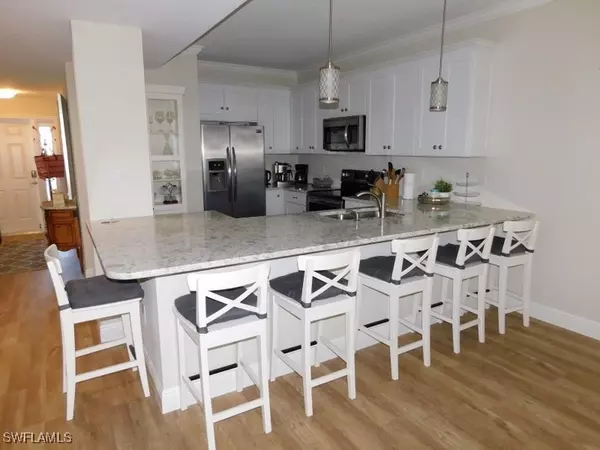 Naples, FL 34108,7655 Pebble Creek CIR #302