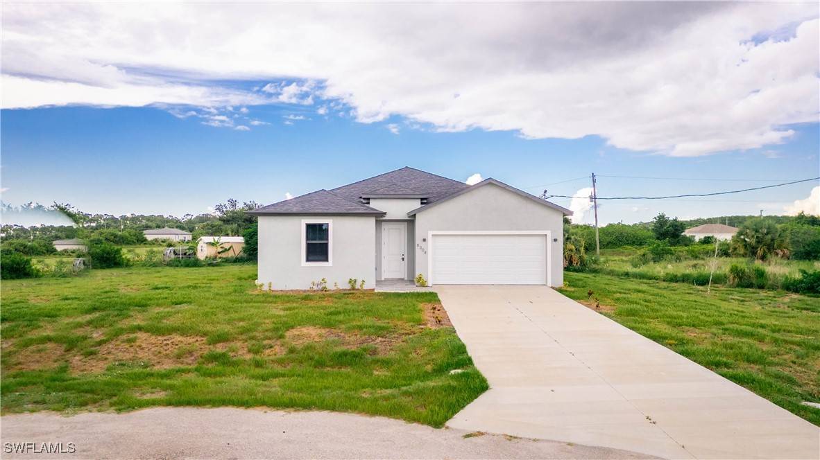 Labelle, FL 33935,8304 Lena CT