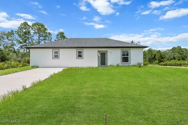 3707 E 20th ST, Lehigh Acres, FL 33920
