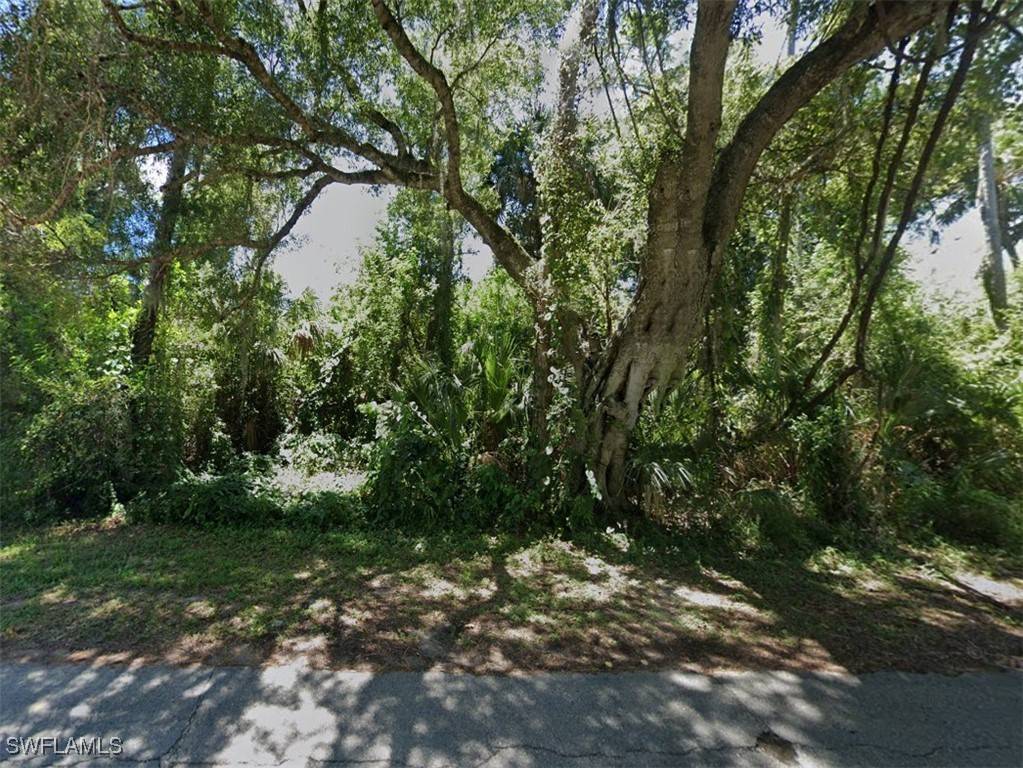 3031 Mockingbird LN, Labelle, FL 33935