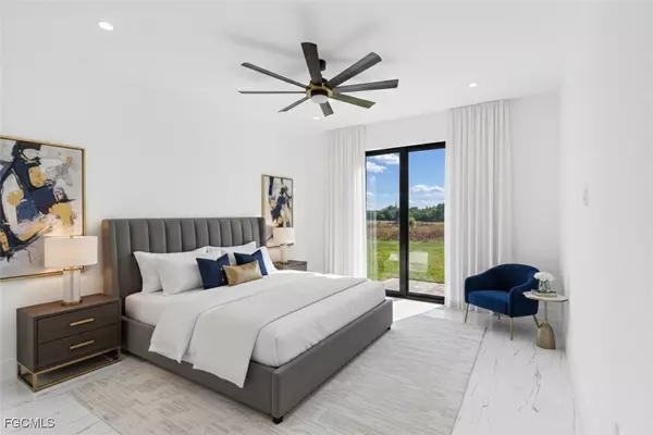 Lehigh Acres, FL 33971,5043/5045 Benton ST