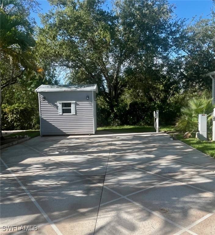 Naples, FL 34114,1558 Diamond Lake CIR