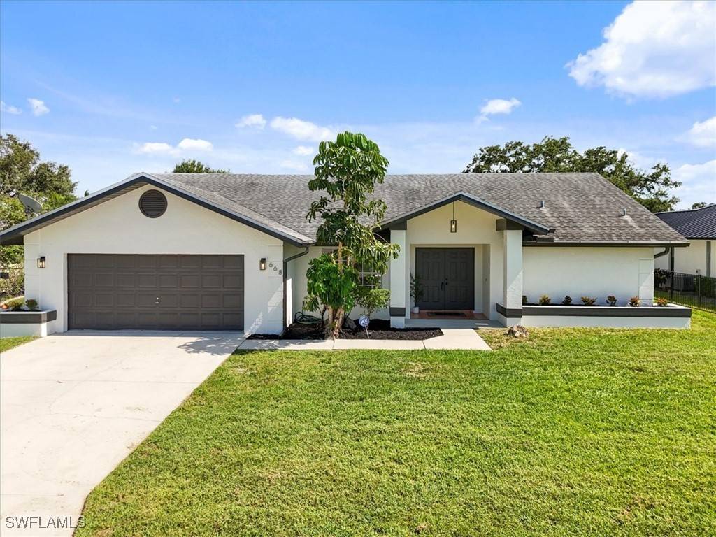 668 Astarias CIR, Fort Myers, FL 33919