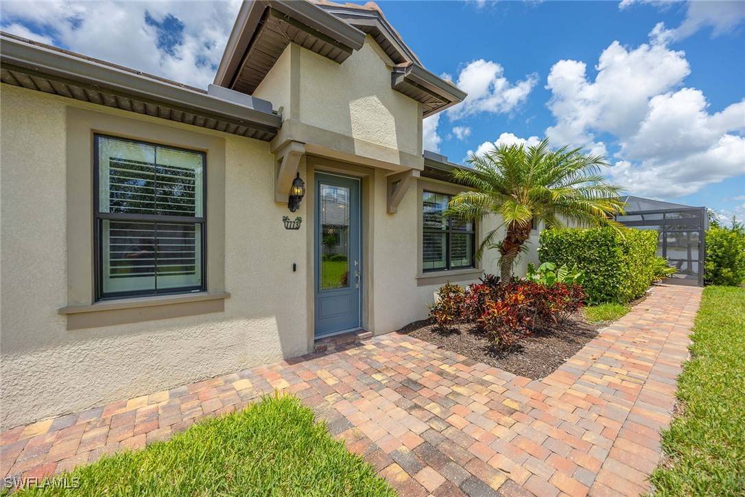 7773 Jacaranda LN, Naples, FL 34114
