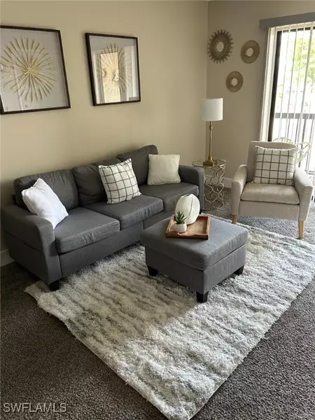 5321 Summerlin RD #2110, Fort Myers, FL 33919