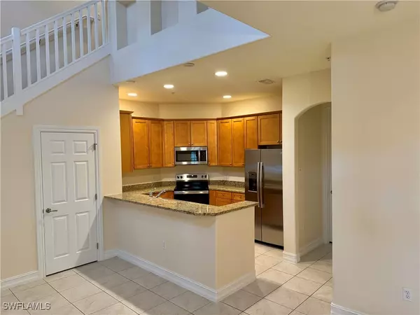 Naples, FL 34113,9098 Capistrano ST S #7103