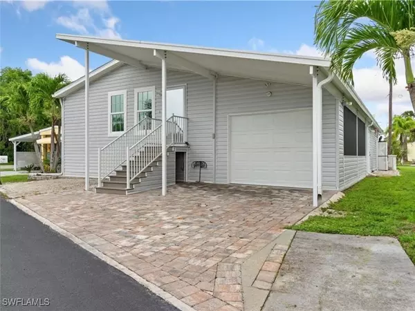 113 Willow LN #21, Naples, FL 34114