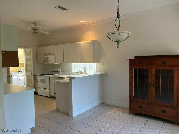 Estero, FL 33928,10741 Maui CIR