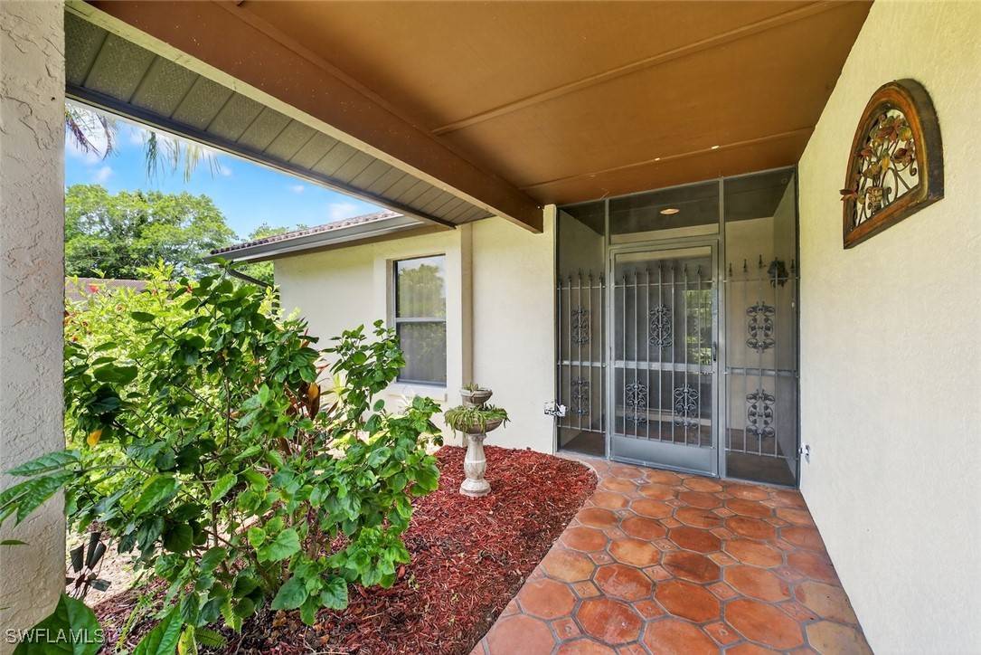 Fort Myers, FL 33907,13240 Tall Pine CIR