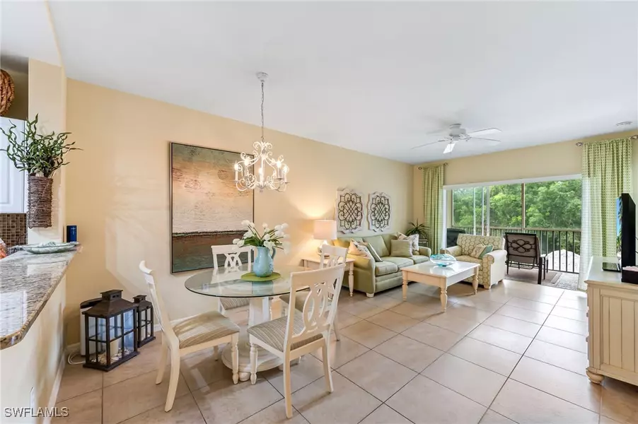 9175 Celeste DR #308, Naples, FL 34113