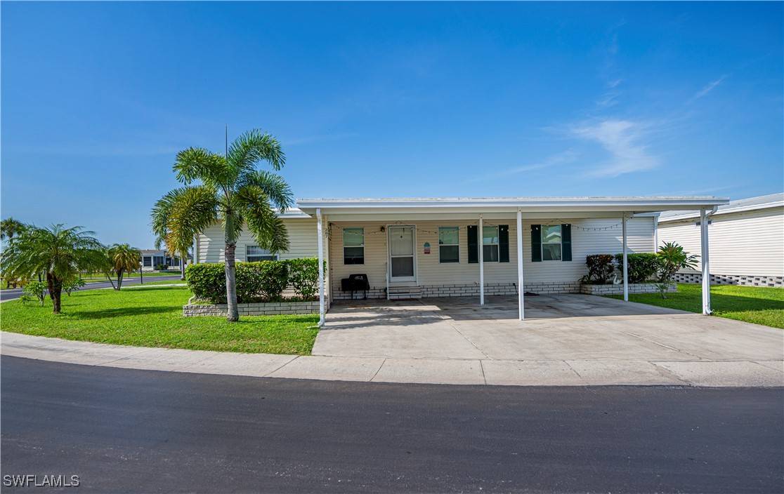 287 Rainbow DR, North Fort Myers, FL 33903