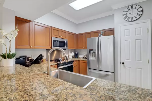 Estero, FL 33928,10126 Villagio Palms WAY #107