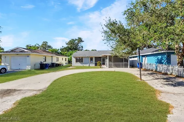 27924 Quinn ST, Bonita Springs, FL 34135