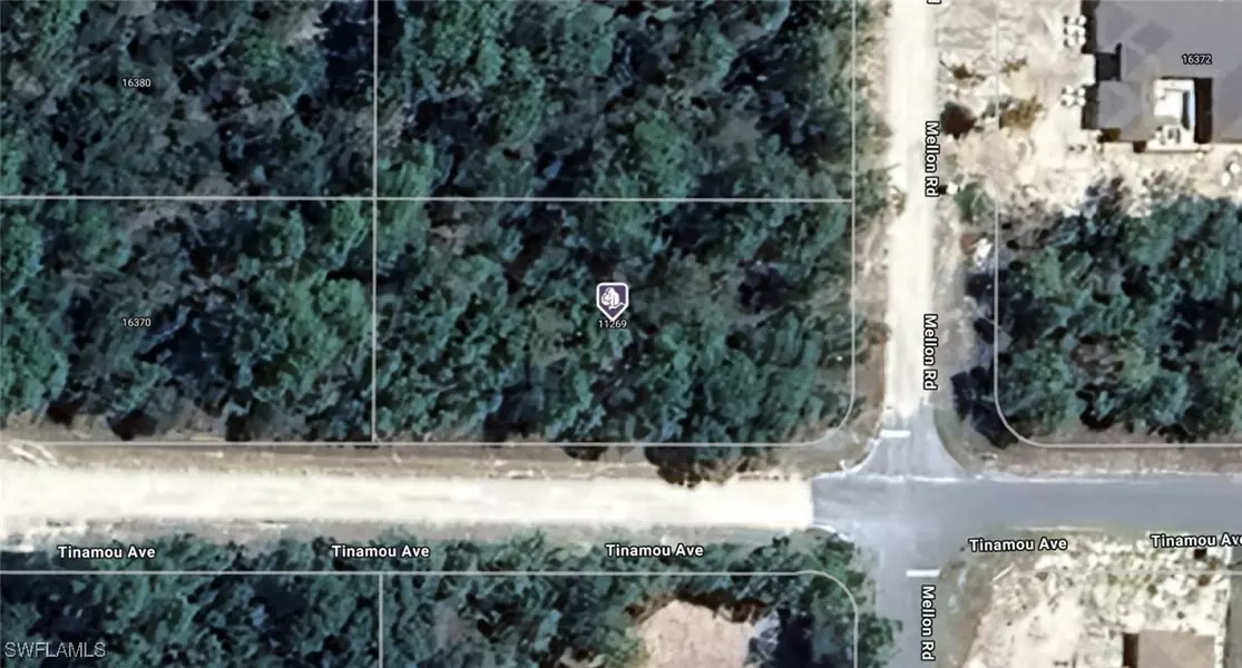 11269 Tinamou AVE, Weeki Wachee, FL 34614
