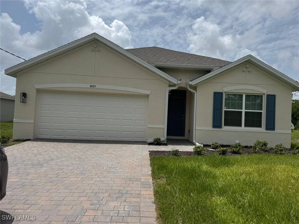 5015 Montrose LN, Labelle, FL 33935