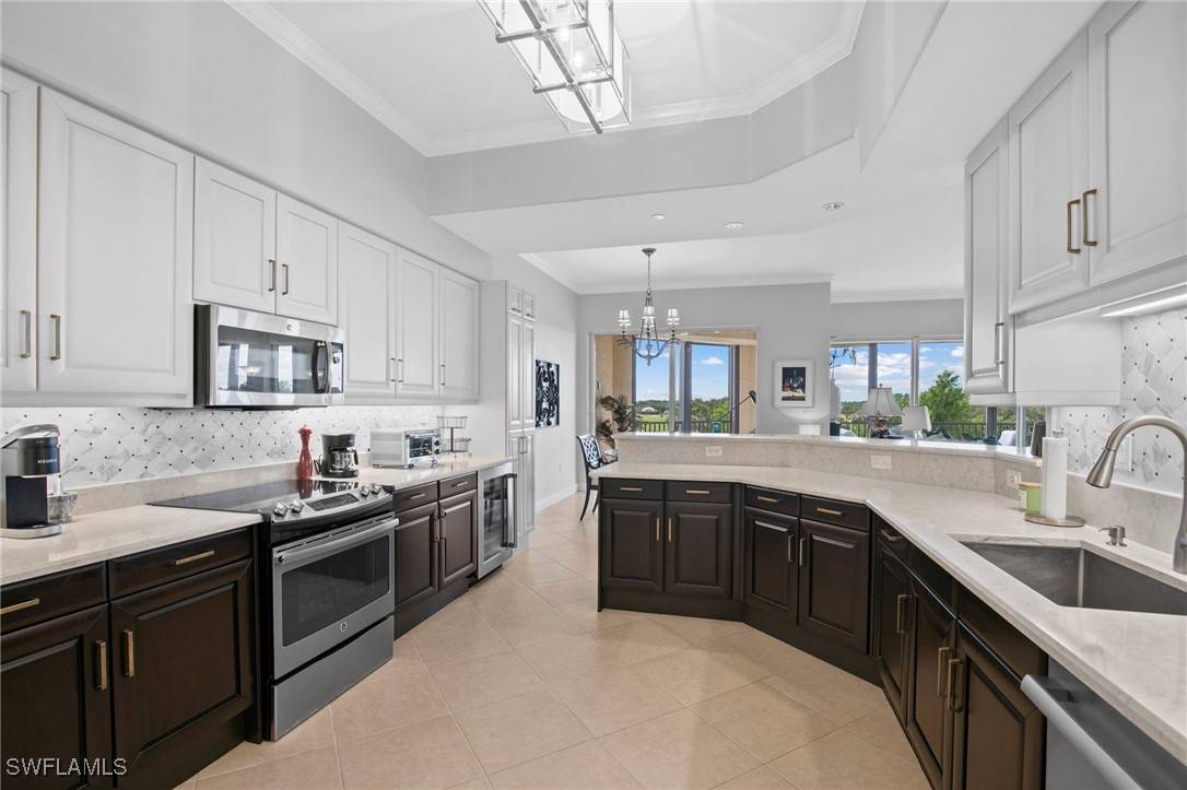 Naples, FL 34119,570 El Camino Real #2303