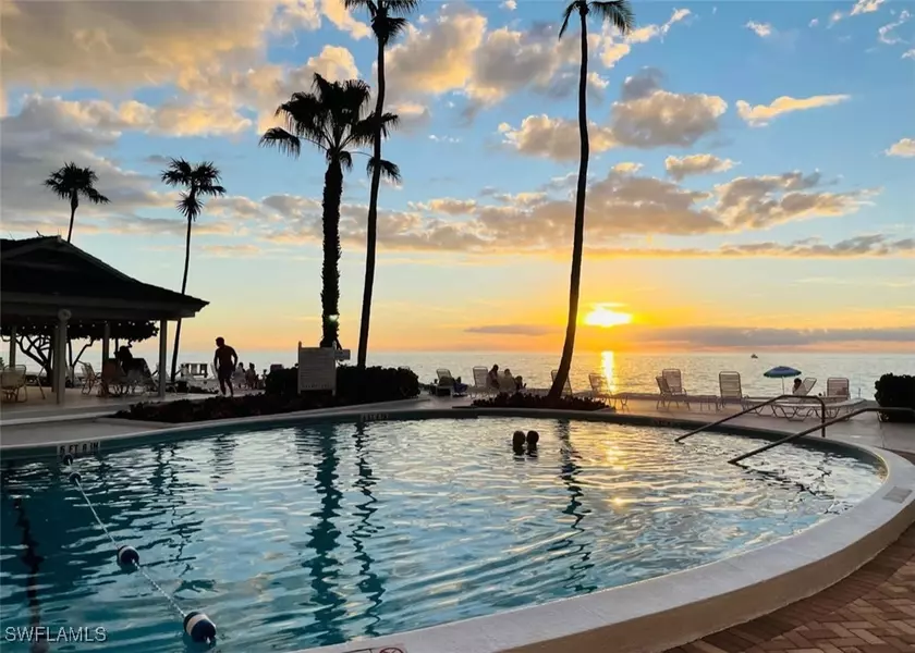 3443 Gulf Shore BLVD N #515, Naples, FL 34103