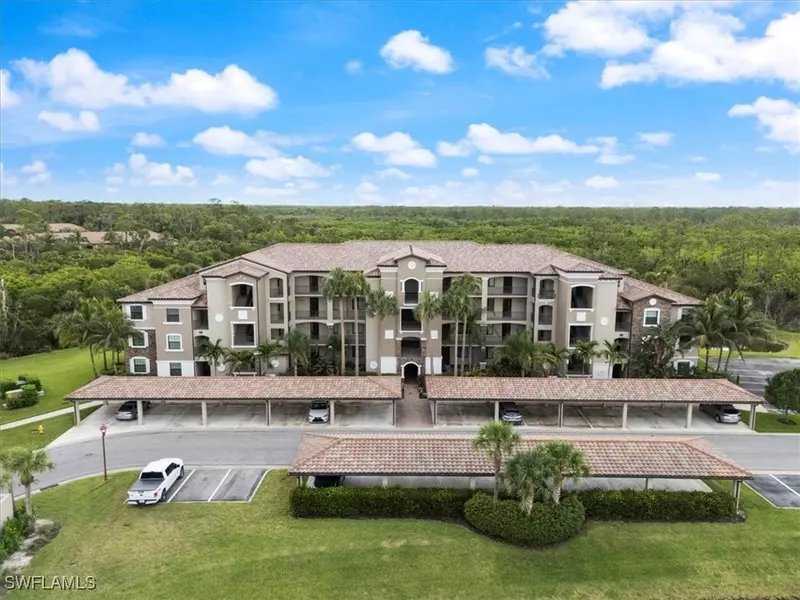 9830 Giaveno CIR #1622, Naples, FL 34113