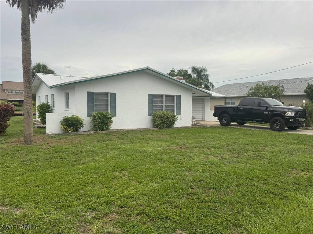 Fort Myers, FL 33905,2231 Isle Of Pines AVE