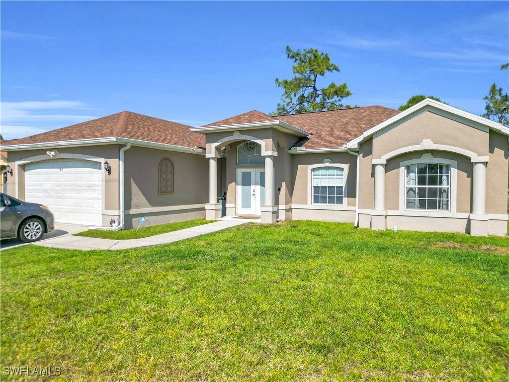 Lehigh Acres, FL 33974,682 Delmonico ST