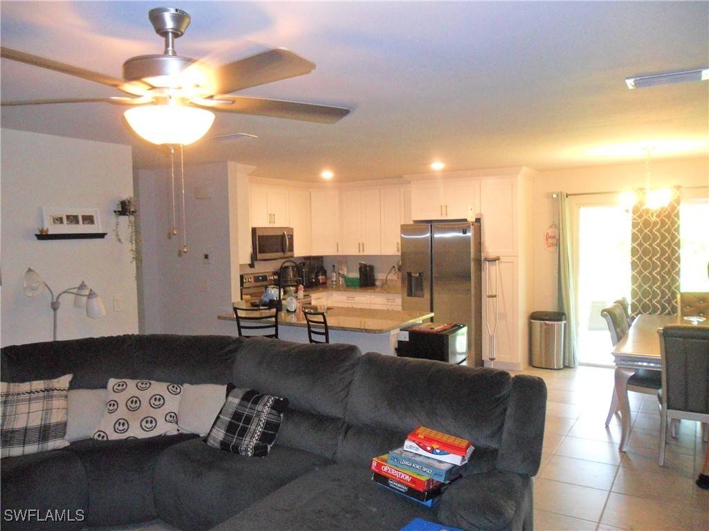 1105 Alvin AVE, Lehigh Acres, FL 33971