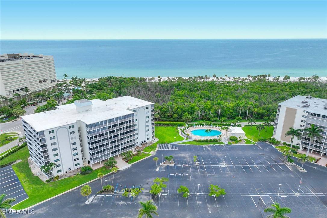Naples, FL 34108,1 Bluebill AVE #411
