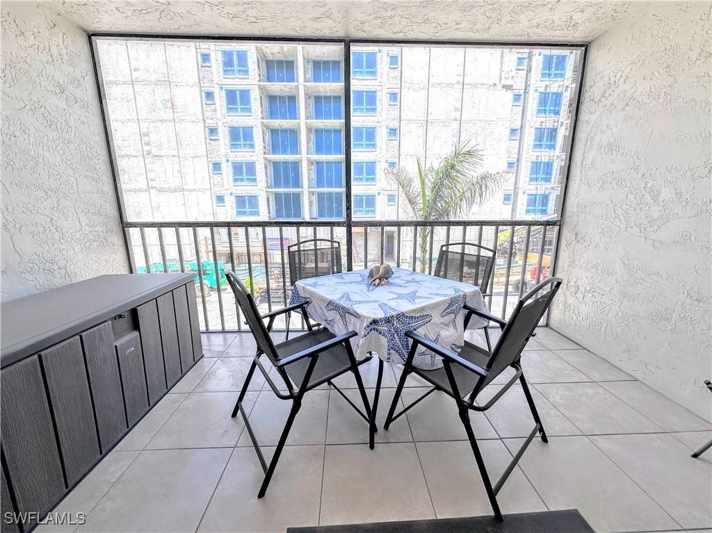 Naples, FL 34108,260 Southbay DR #204