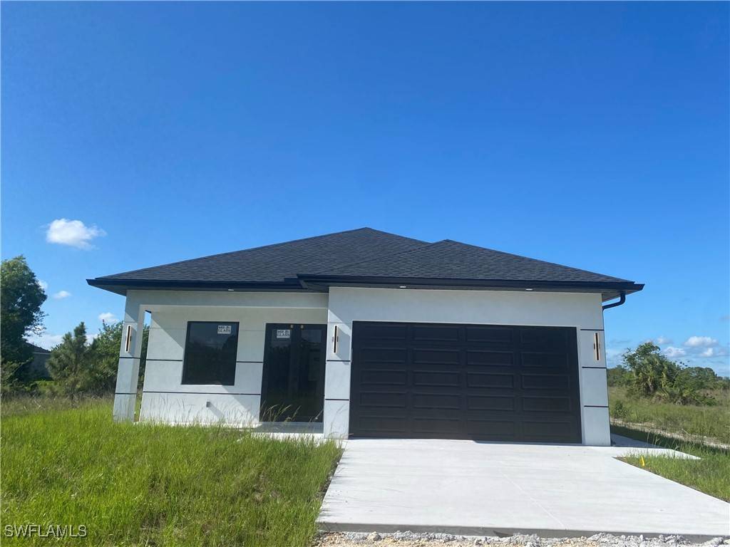 3532 8th AVE SE, Naples, FL 34119