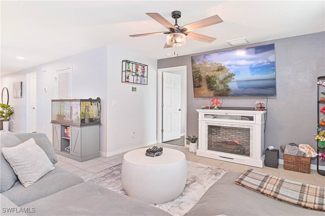 Cape Coral, FL 33909,3647 NE 10th PL