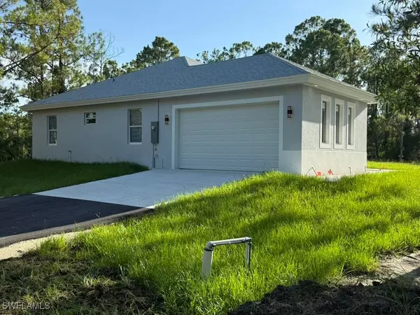 Naples, FL 34120,3394 66th AVE NE