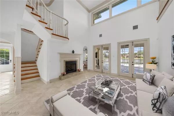 Naples, FL 34109,4009 Treadwater CT