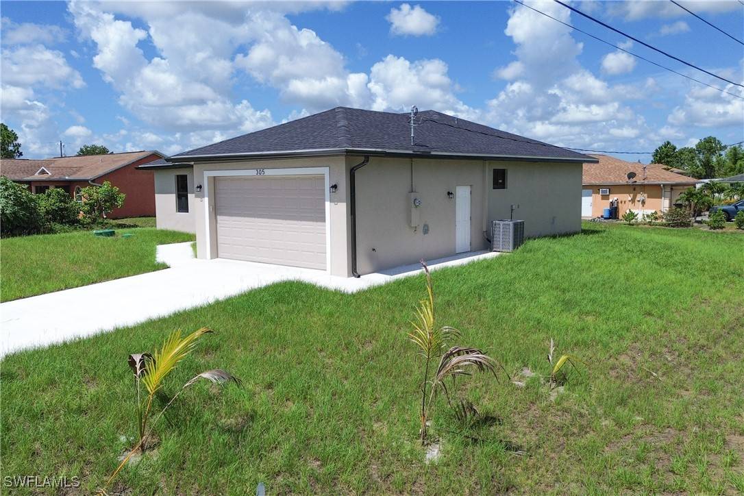 305 Norman AVE, Lehigh Acres, FL 33971