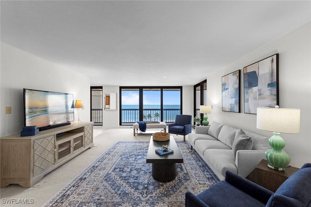 4551 Gulf Shore BLVD N #801, Naples, FL 34103