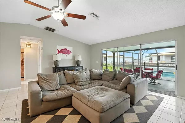 Cape Coral, FL 33993,2713 NW 2nd AVE