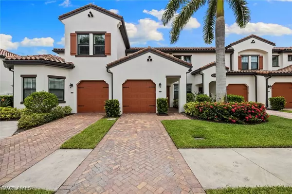 15140 Palmer Lake CIR #201, Naples, FL 34109