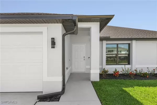 3302 SW 8th PL, Cape Coral, FL 33914