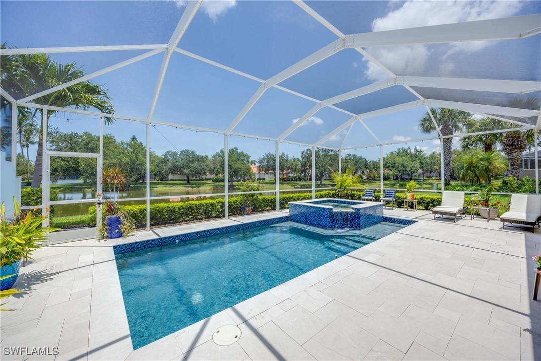 3997 Isla Ciudad CT, Naples, FL 34109