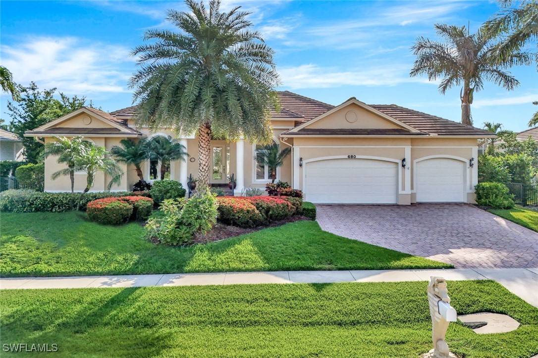 680 Thrush CT, Marco Island, FL 34145
