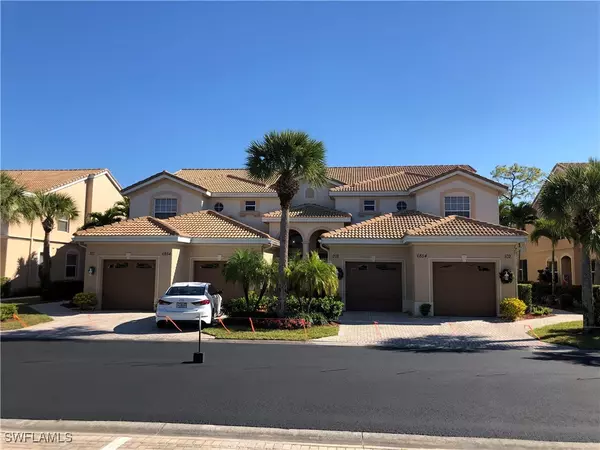 Naples, FL 34104,6854 STERLING GREENS DR #201