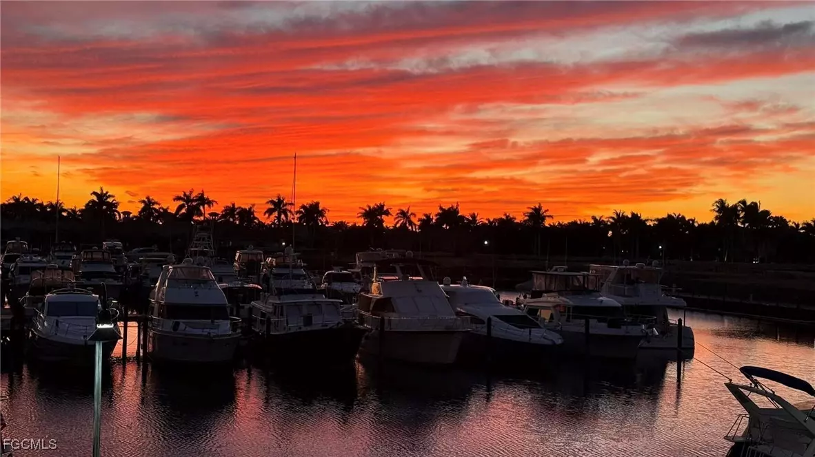 Cape Coral, FL 33914,5706 Cape Harbour DR #110