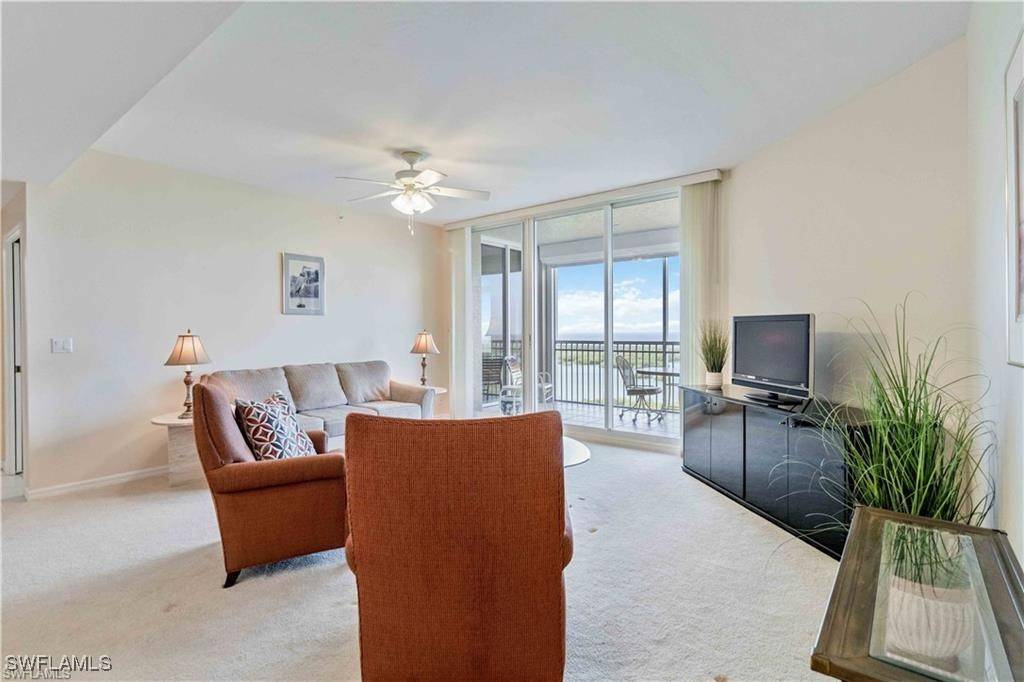 1001 Arbor Lake DR #1406, Naples, FL 34110