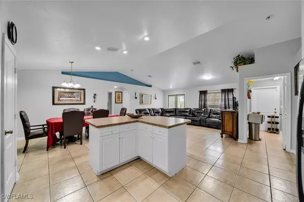 Lehigh Acres, FL 33976,3031 36th ST SW