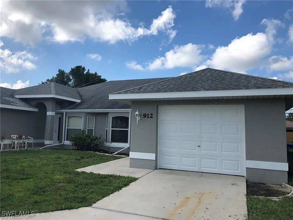 Cape Coral, FL 33914,912 Cape Coral Pkwy W