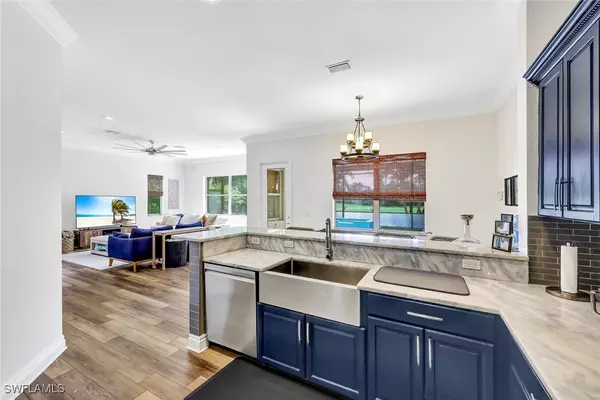 Naples, FL 34120,1949 Par DR