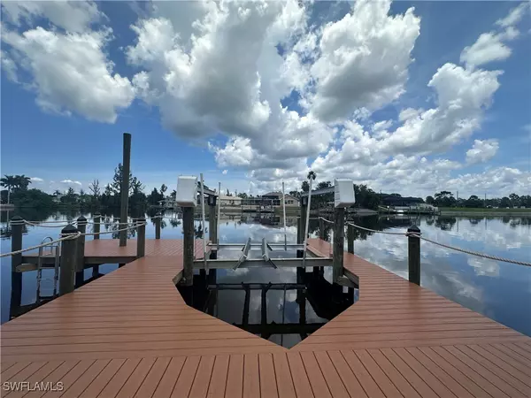 Cape Coral, FL 33993,3237 NW 21st TER