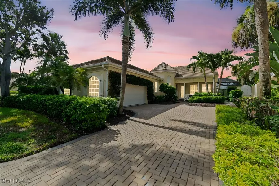 3687 Olde Cottage LN, Bonita Springs, FL 34134